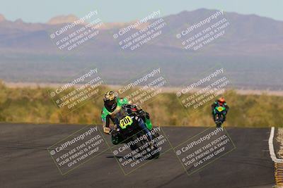 media/Oct-29-2022-CVMA (Sat) [[14c0aa3b66]]/Race 11 Amateur Supersport Open/